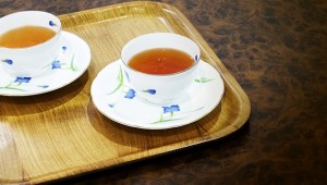wooden-teak-tray